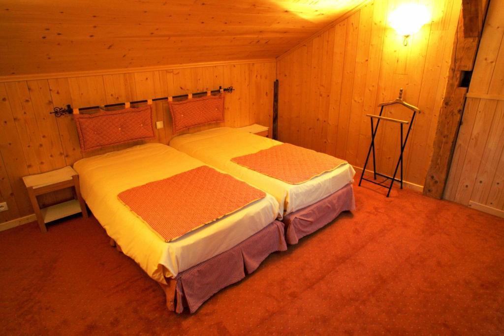 Logis Hotel Les Sapins Montriond Habitación foto